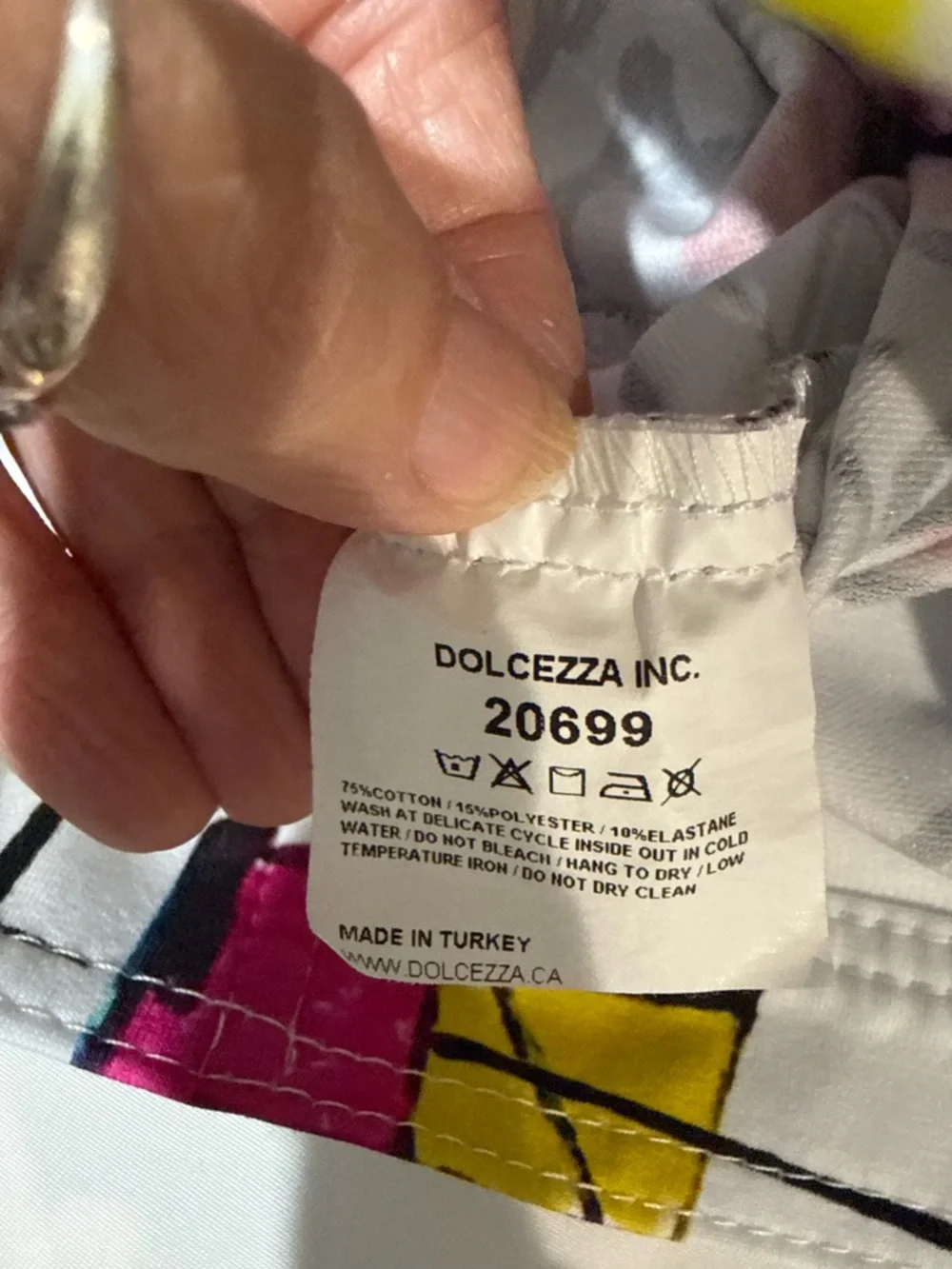 Dolcezza white jean jacket with vibrant abstract print by Luc Villard. Sz M - Picture 9 of 11